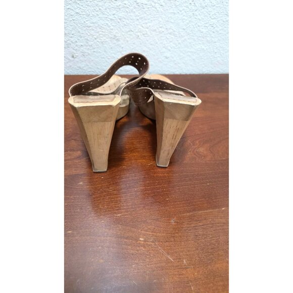 Nine West Tan Wood Platform Block Perforated Leather Heeled Sandals Size 9 - Picture 4 of 10